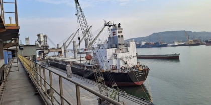 Xi măng Long Sơn tiếp tục xuất hàng đi Mỹ và Đài Loan Xi măng Long Sơn tiếp tục xuất hàng đi Mỹ và Đài Loan